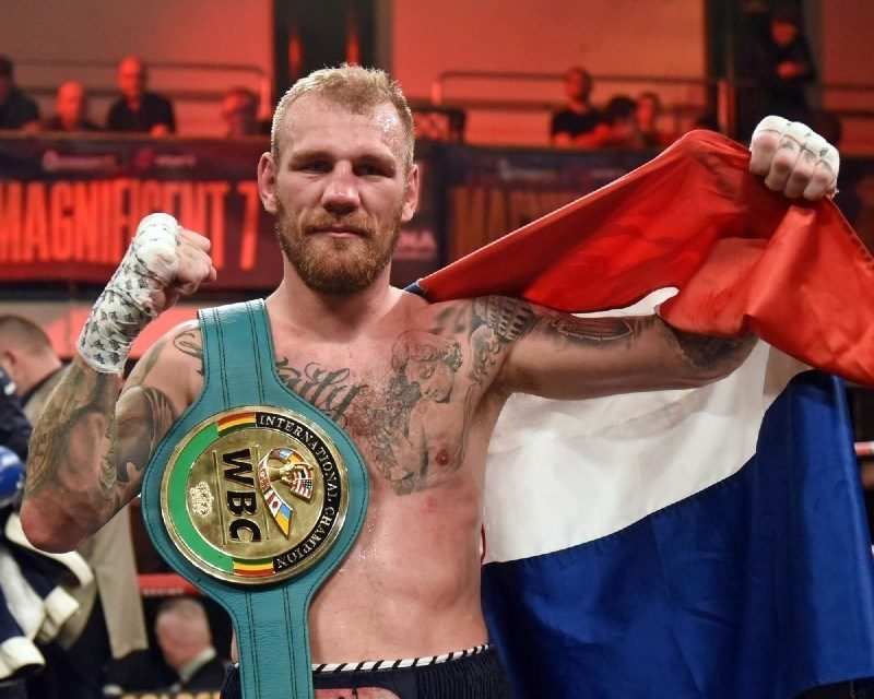 BOKS: Luka Plantić obranio WBC International pojas u ratničkom okršaju protiv Acoste i ostao neporažen!
